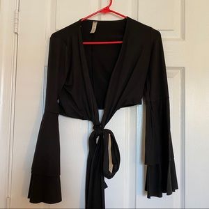 NWOT wrap long sleeve crop top